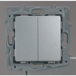 Выключатель-переключатель двухклавишный 10AX (алюминий) 672412