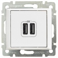 Розетка USB двойная, белый глянец 770470