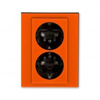 Розетка 2-ая электрическая с заземлением с защитными шторками, цвет Оранжевый/Дымчатый черный, Levit, ABB