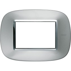 Рамка итальянский стандарт 3 мод эллипс, цвет Зеркальный алюминий, Axolute, Bticino