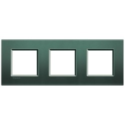 Рамка 3-ая (тройная) прямоугольная, цвет Зеленый шелк, LivingLight, Bticino