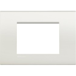 Рамка итальянский стандарт 3 мод прямоугольная, цвет Белый, LivingLight, Bticino