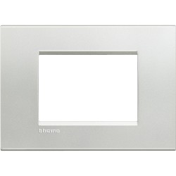 Рамка итальянский стандарт 3 мод прямоугольная, цвет Серебро, LivingLight, Bticino